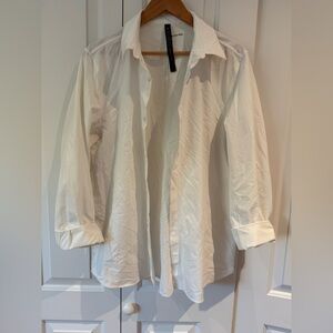 Lululemon Men's White Shirt